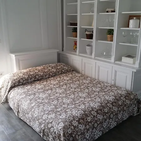 Torre Del Greco-napoli Apartment